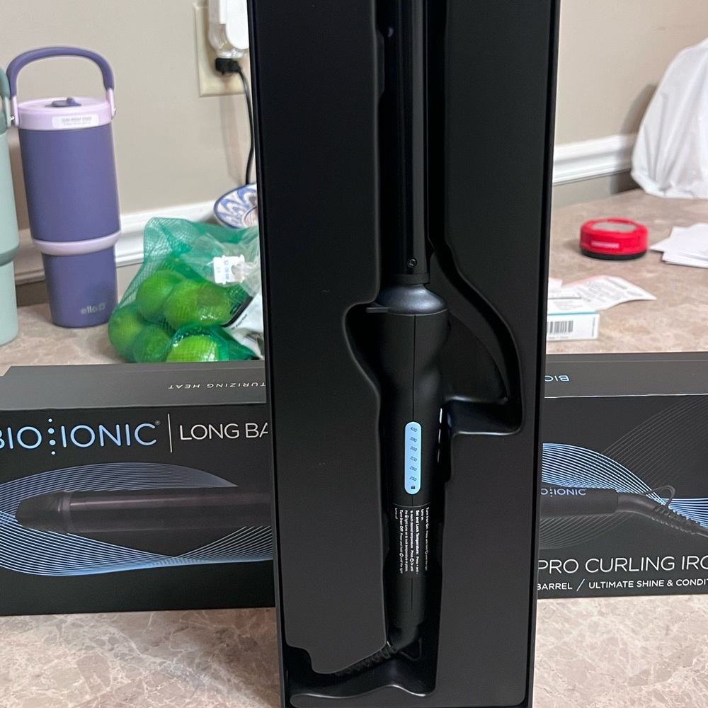 Bio Ionic Long Barrel Styler Curling Iron - Picture 3 of 13